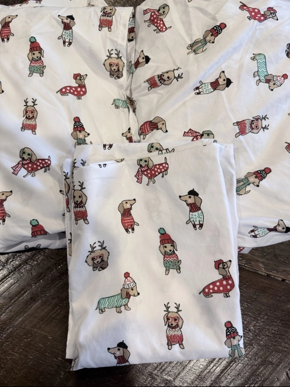 Holiday Dog Print White Cotton Sheet Set - Picture 3 of 4
